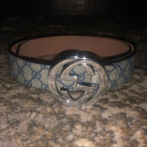 Gucci belt
